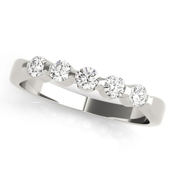 Prong Set Single Shared Prong Wedding Band preview in White 14kt gold