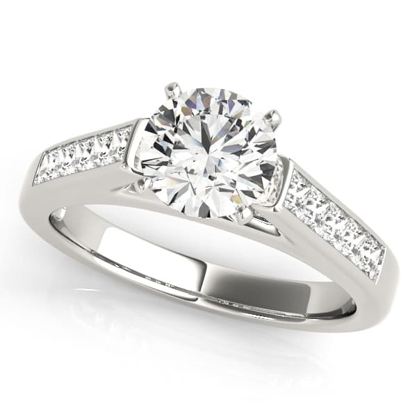 Round Fancy Shape Engagement Ring in White 14kt gold