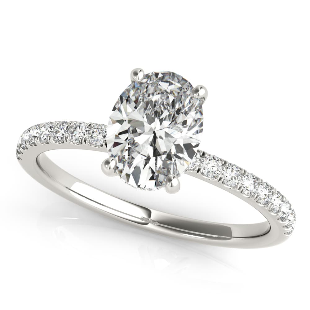 Oval Single Row Engagement Ring in White 14kt gold